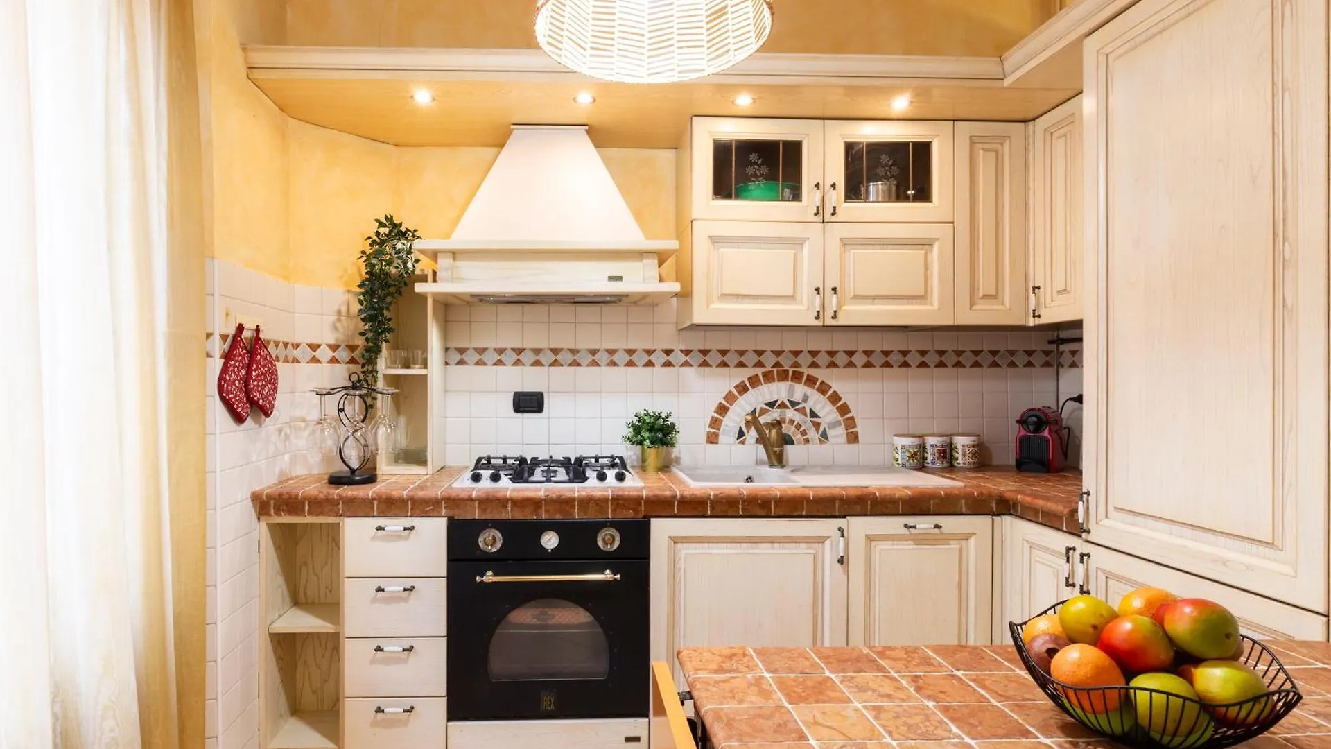 Apartment Quattro Dimore - Centro Storico Milan Italy